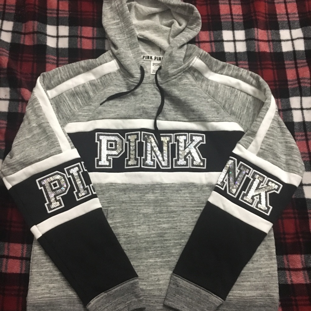 NEW VICTORIA SECRET PINK BLING CLASSIC HOODIE